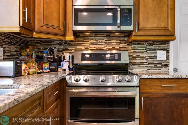 3207 NW 88th Way, Coral Springs, Florida image 24