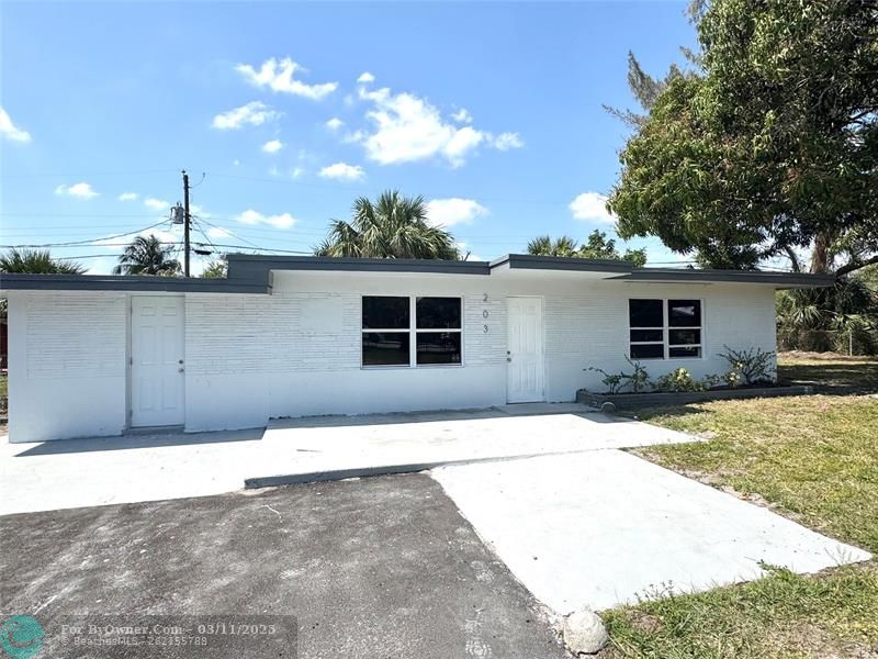203 NW 27th Ter, Fort Lauderdale, Florida image 3