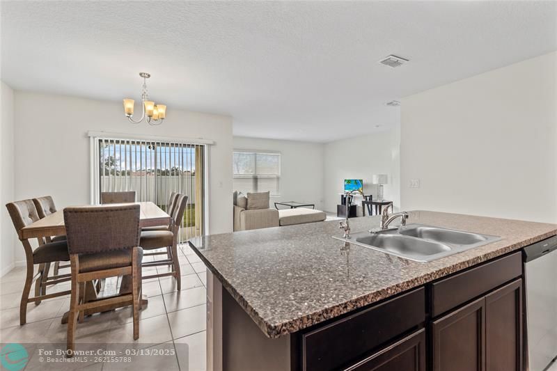 6103 NW Regent Street, Port Saint Lucie, Florida image 6
