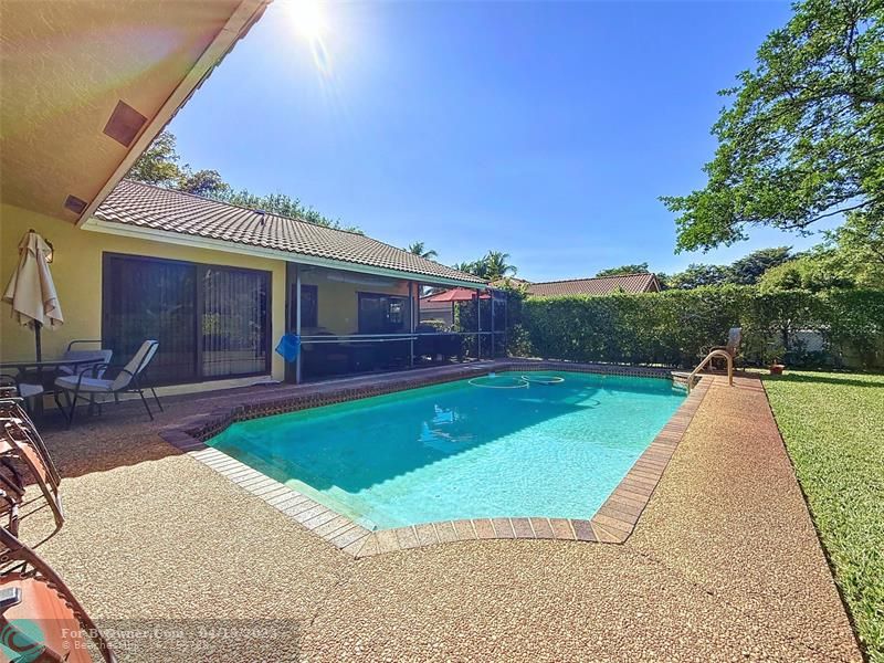5088 NW 81st Terrace, Coral Springs, Florida image 13