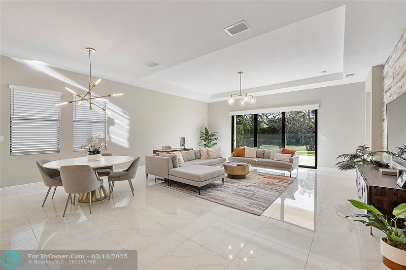 8684 E Baypoint Cir, Parkland, Florida image 30