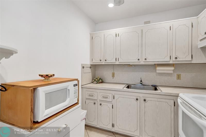 206 Tilford J #206, Deerfield Beach, Florida image 12