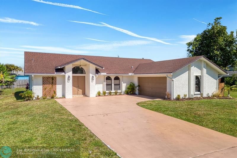 2451 SE Shell, Port Saint Lucie, Florida image 1