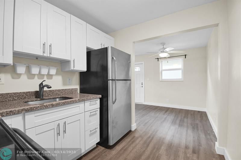 2466 Taylor St #3D, Hollywood, Florida image 7
