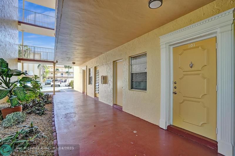 3990 NW 42nd Ave #101, Lauderdale Lakes, Florida image 3