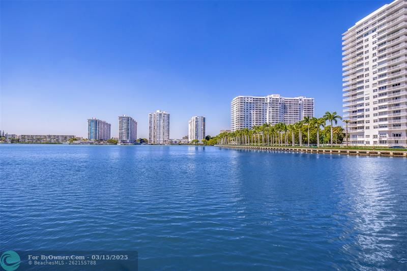 18181 NE 31st Ct #804, Aventura, Florida image 1