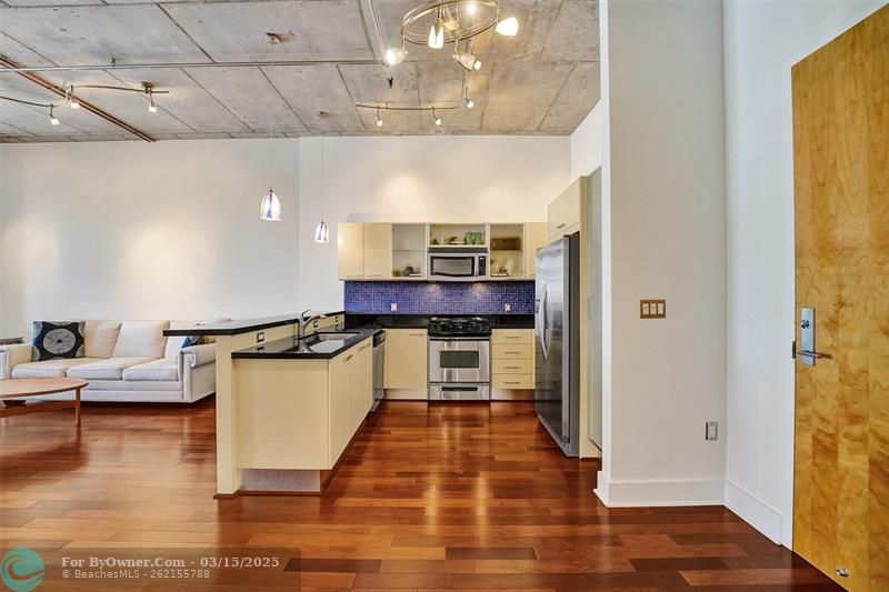 411 NW 1st Ave #304, Fort Lauderdale, Florida image 10