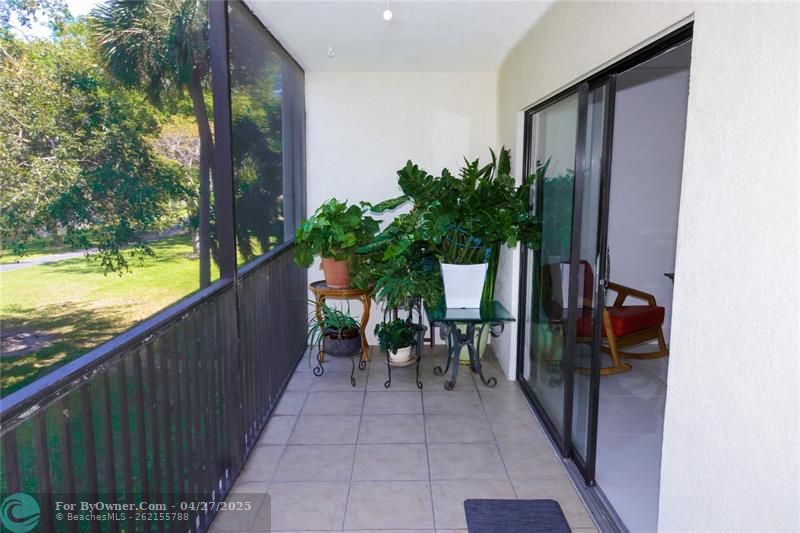 2209 S Cypress Bend Dr #203, Pompano Beach, Florida image 32