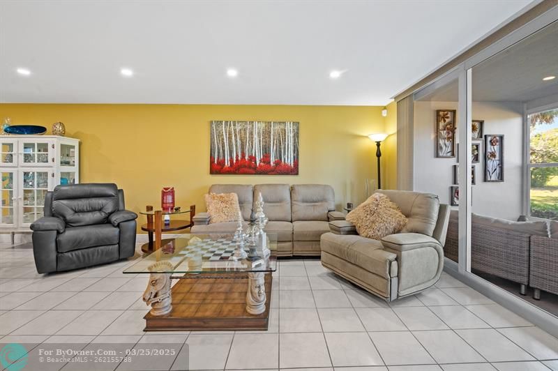 3351 S Palm Aire Dr #101, Pompano Beach, Florida image 9