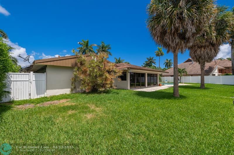 2200 SE 8th St, Pompano Beach, Florida image 29