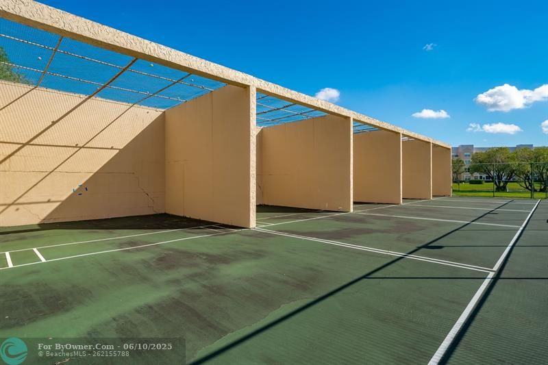 8000 E Sunrise Lakes Dr #207, Sunrise, Florida image 49