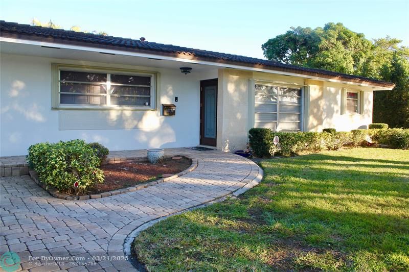 14131 Cypress Ct, Miami Lakes, Florida image 1