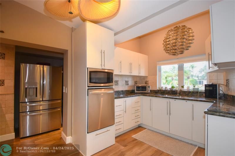 1450 SE 10th St, Deerfield Beach, Florida image 17