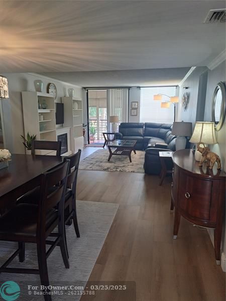 8050 W Mcnab Rd #212, Tamarac, Florida image 1