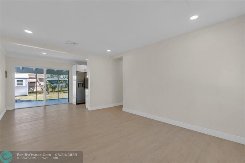 6509 Plunkett St, Hollywood, Florida image 10