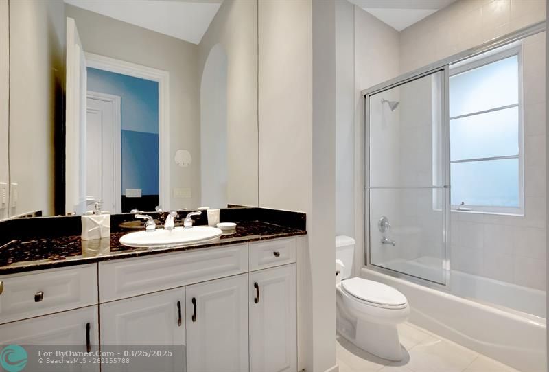 17681 Middlebrook Way, Boca Raton, Florida image 32