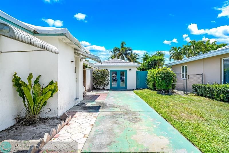 348 Alhambra Pl, West Palm Beach, Florida image 6