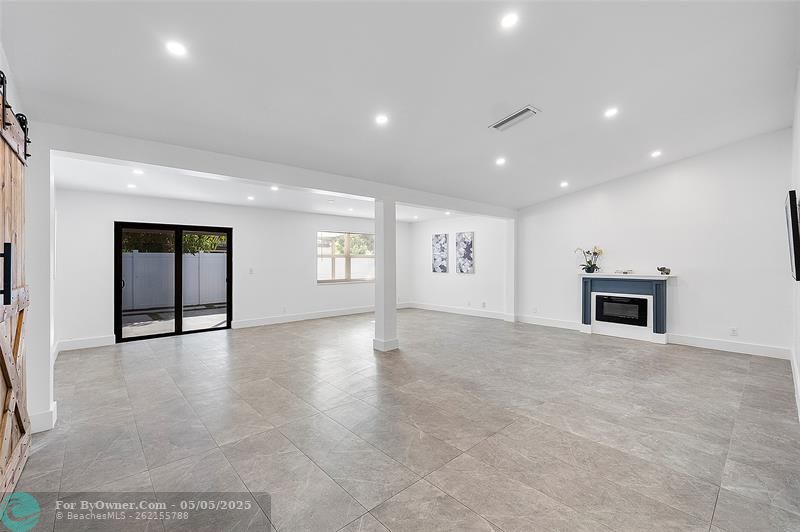 352 NW 41st Ave, Deerfield Beach, Florida image 9