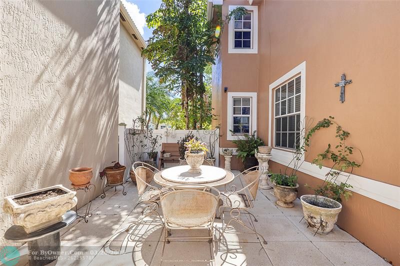 11282 NW 46th Dr, Coral Springs, Florida image 10