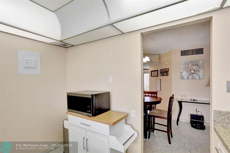 9400 Lime Bay Blvd #310, Tamarac, Florida image 13