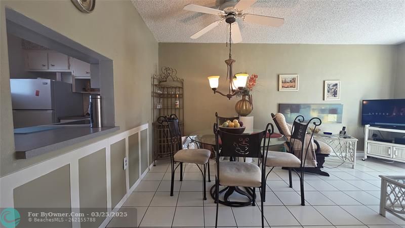 2880 NE 203rd St #7, Miami, Florida image 1