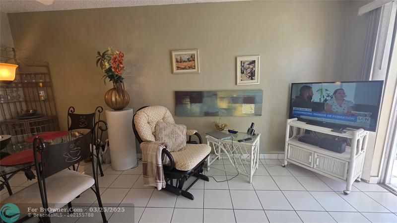 2880 NE 203rd St #7, Miami, Florida image 8