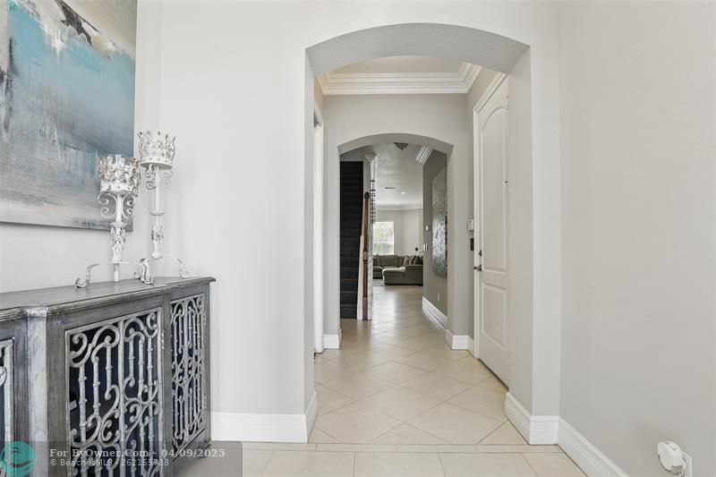 6195 NW Helmsdale Way, Port Saint Lucie, Florida image 6