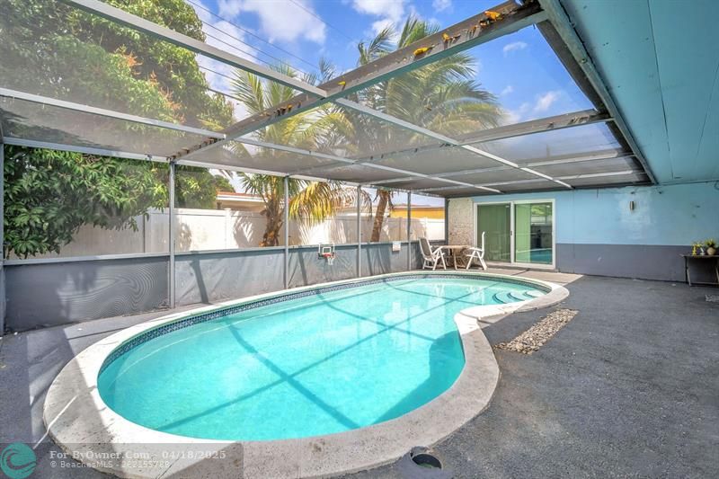 6757 Petunia Drive, Miramar, Florida image 25