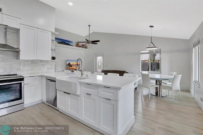 736 SW 158th Ter, Sunrise, Florida image 13