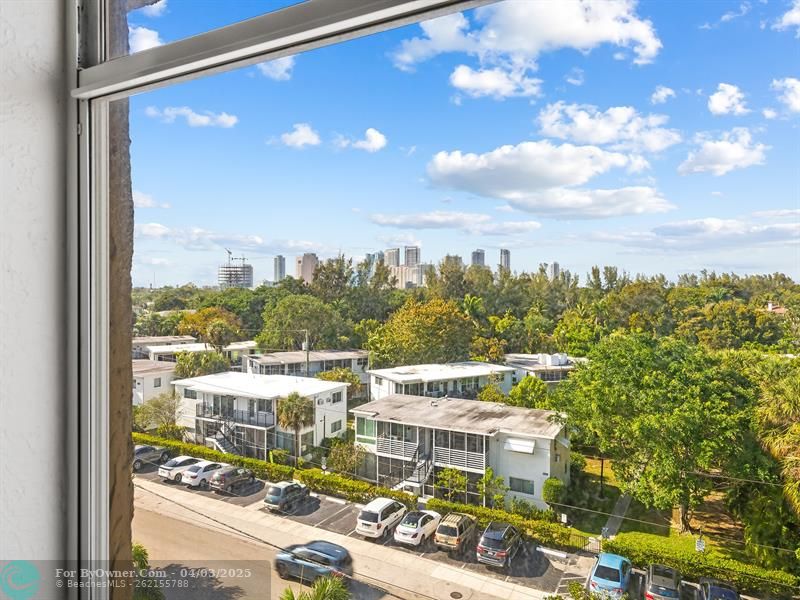 1050 SE 15th St #605, Fort Lauderdale, Florida image 16