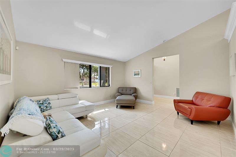 62 W Palm Dr, Margate, Florida image 17