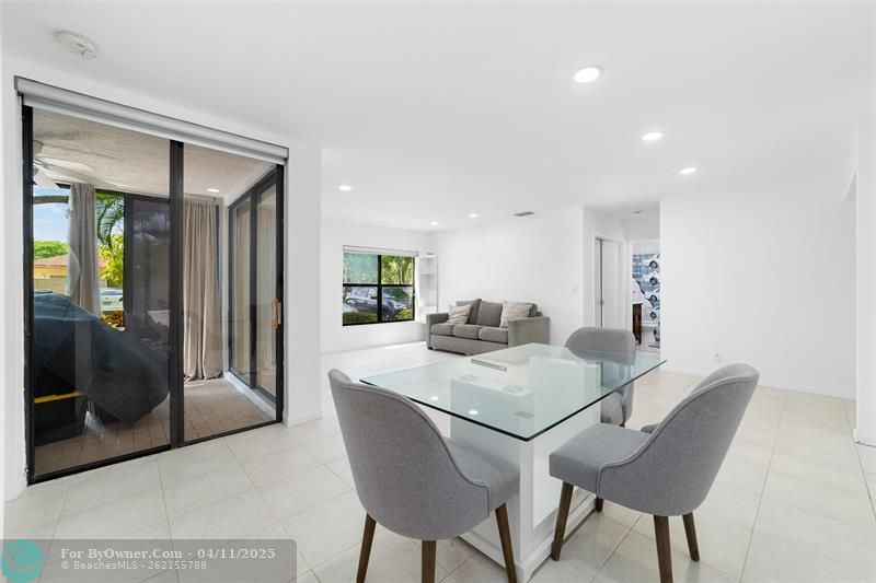 2860 Carambola Cir #2051, Pompano Beach, Florida image 9