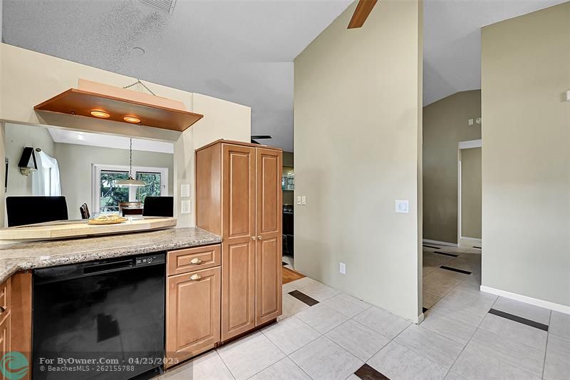 8618 Jared Way, Boca Raton, Florida image 27