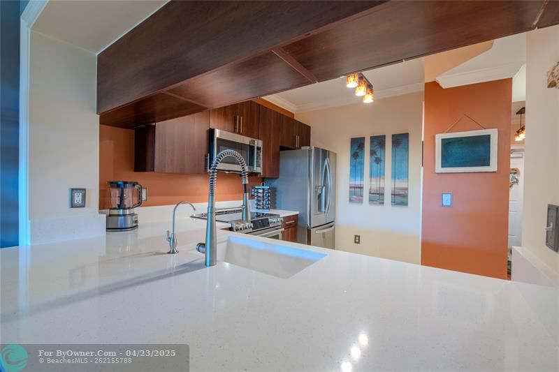 4883 Pga Blvd #202, Palm Beach Gardens, Florida image 14