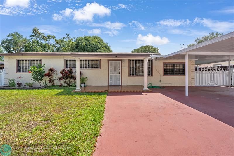 3260 NW 174th St, Miami Gardens, Florida image 2