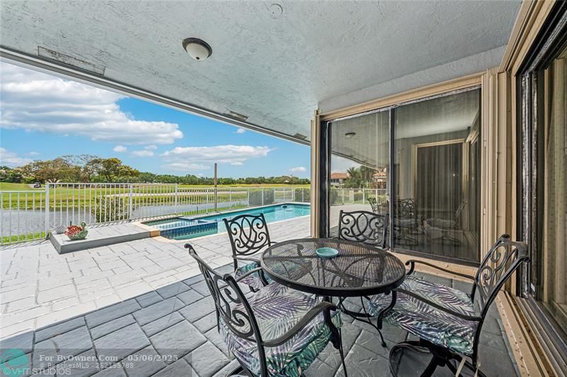 12444 Classic Drive, Coral Springs, Florida image 6