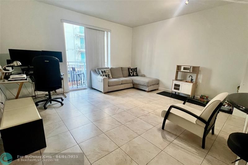 7280 SW 89th St #D206, Miami, Florida image 3