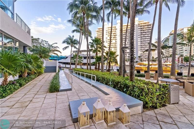 2670 E Sunrise Blvd #1211, Fort Lauderdale, Florida image 2