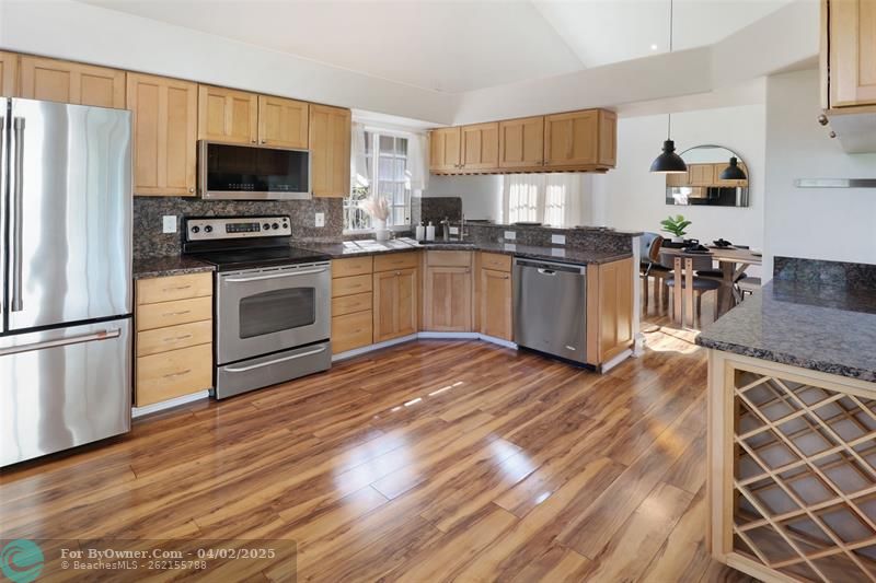 505 Spinnaker Dr, Weston, Florida image 7