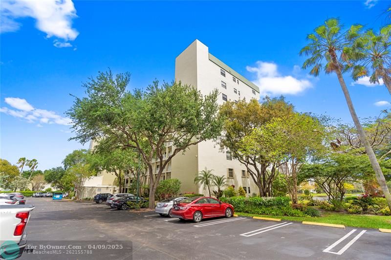 2232 N Cypress Bend Drive #107, Pompano Beach, Florida image 48