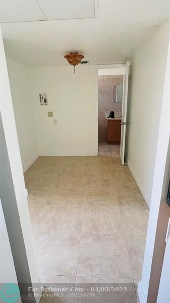 5111 W Oakland Park Blvd #306, Lauderdale Lakes, Florida image 7