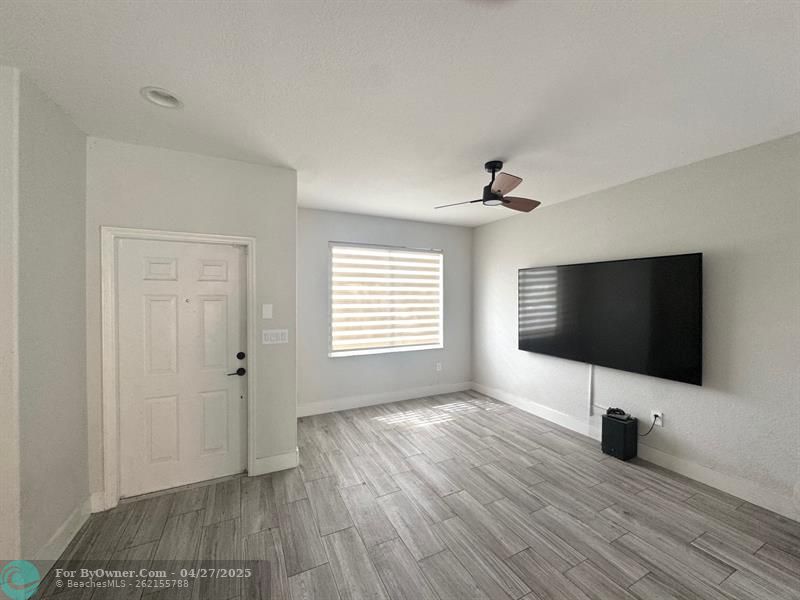 1605 SE 20th Ter, Homestead, Florida image 5