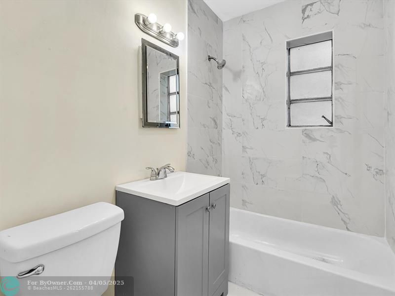 1429 NW 38th St, Miami, Florida image 21