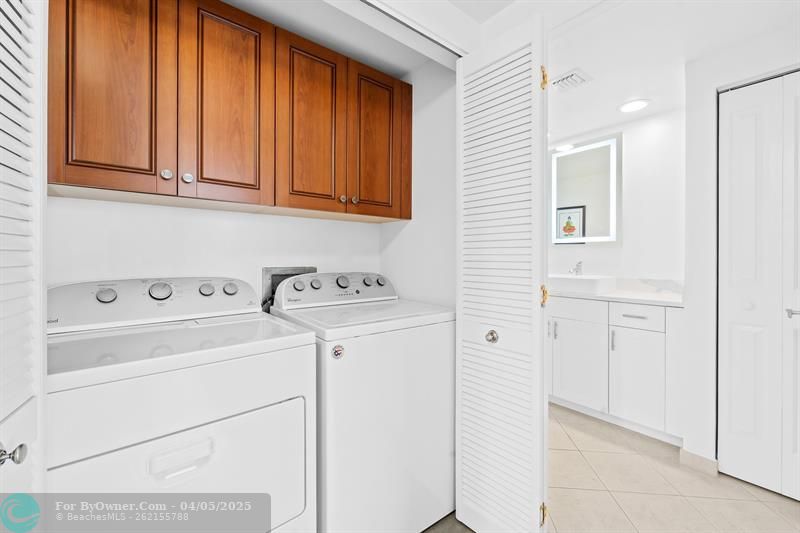 347 N New River Dr E #1709, Fort Lauderdale, Florida image 17
