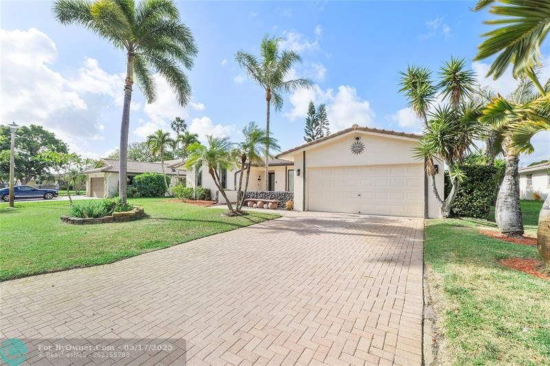 1024 NW 83rd Dr, Coral Springs, Florida image 36