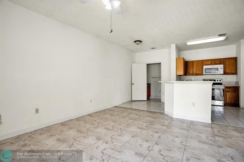 1981 SW 103rd Ter #1981, Miramar, Florida image 9