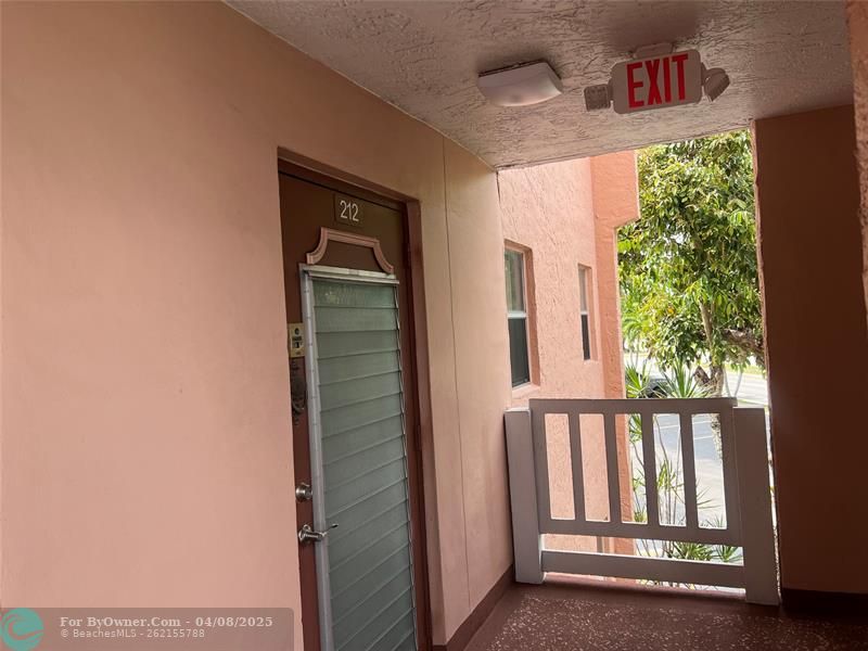 9420 Sunrise Lakes Blvd #212, Sunrise, Florida image 19