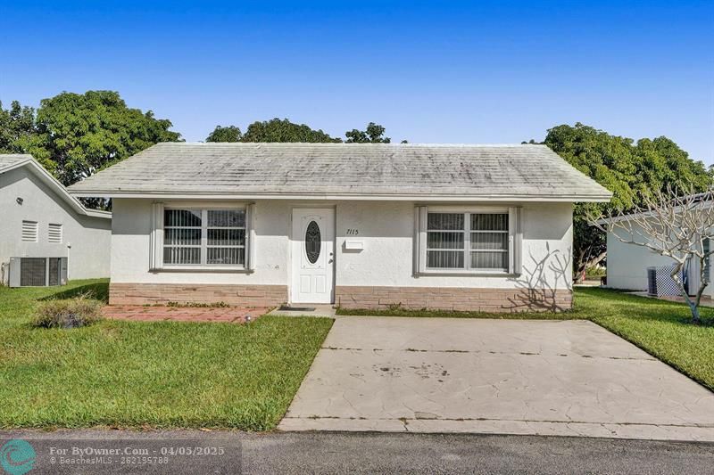 7115 NW 73rd St, Tamarac, Florida image 9
