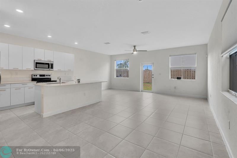 2260 NW 130th St, Miami, Florida image 13