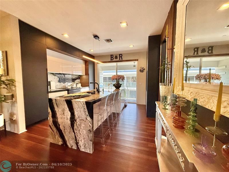 906 NE 28th St #906, Wilton Manors, Florida image 2